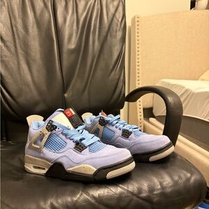 Jordan 4 University Blue